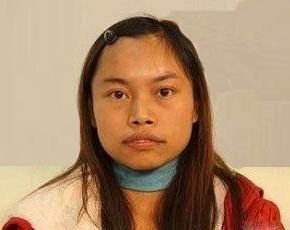 凤姐网上调侃动车事故