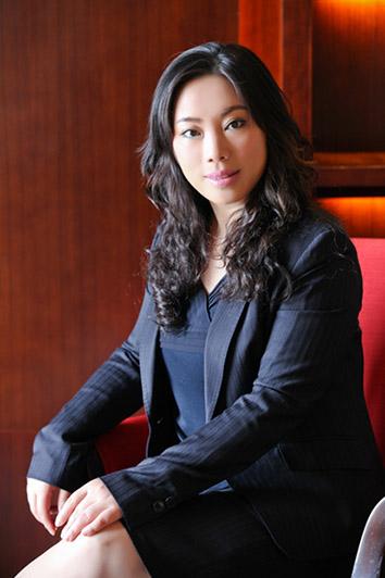 徐燕女士担任重庆保利花园皇冠假日酒店总经理