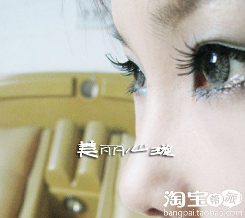 如何让眼睛变成粉色 36244081.jpeg