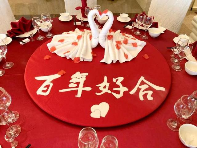 重庆长寿碧桂园凤凰酒店2018年首届婚嫁联盟暨“凤求凰”春季时尚婚礼展