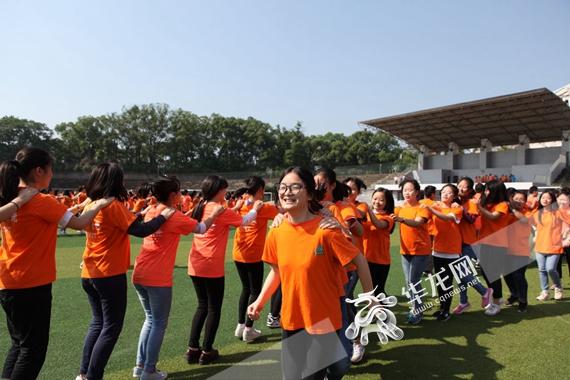 华龙网5月28日5时55分讯(通讯员 陈仕川)近日,重庆市永川北山中学