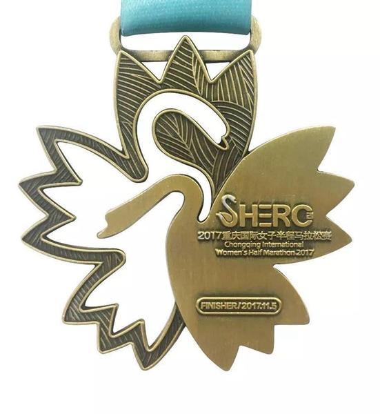 重庆国际女子半程马拉松周日开跑 明星现场打call