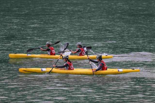 从倒数第一到冠军 探路者队武隆户外公开赛完