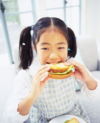 咀嚼食物时产生的气味可引发饱腹感 影响进食