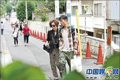 郑秀文买情侣戒指 与许志安租住顶级蜜月套房