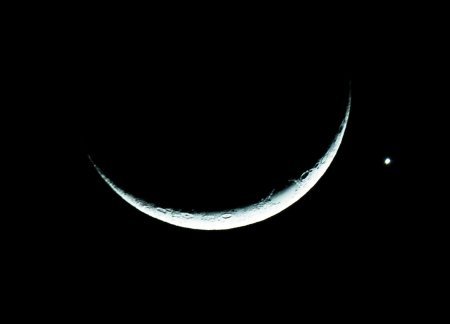 1月4日一起看流星雨 26日看金星合月