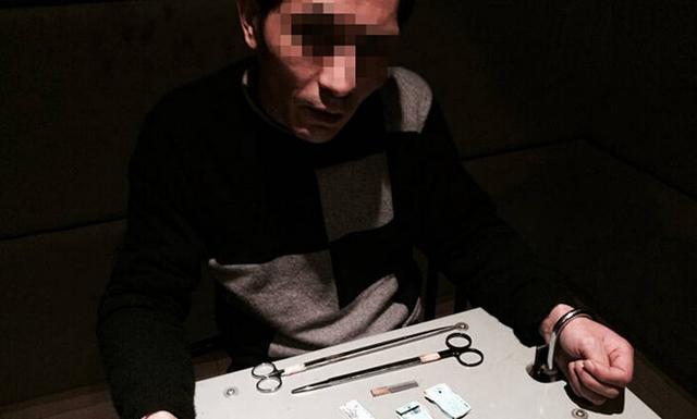 新婚民警领证途中遇扒手 三秒将其制服