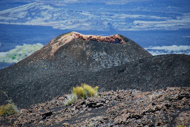 免签、落地签国家和地区增至57个