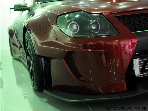 大马力怪兽云集 实拍北京车展改装车汇总