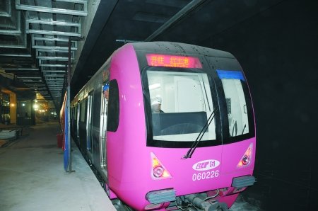 6号线昨日首次带电试跑 年内开通五里店至礼嘉