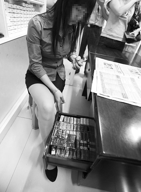 暗访重庆禁烟:卫生局机关发现烟头 医院无标识