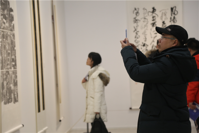 �黭��Ӱ��Ʒ�е����������ʲô����������27��ǰ����ѹ�չ