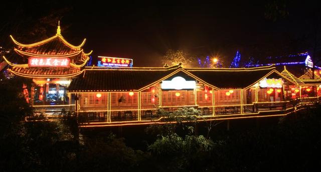 送福迎春马年到 峨眉山推陈出新十种新玩法