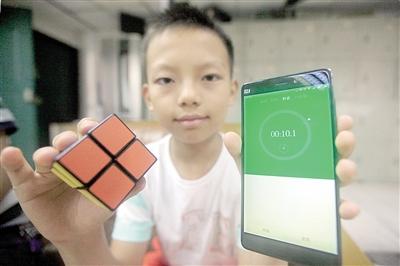 11岁重庆男孩开微信公众号 视频教学带你玩转