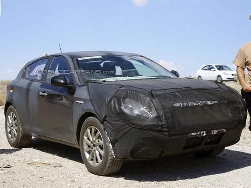jeep换代自由人将更名为切诺基 3月亮相高清图片