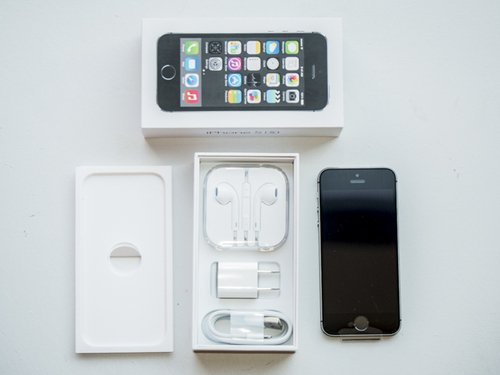 港行苹果iPhone5s优先升级 移动4G现场体验
