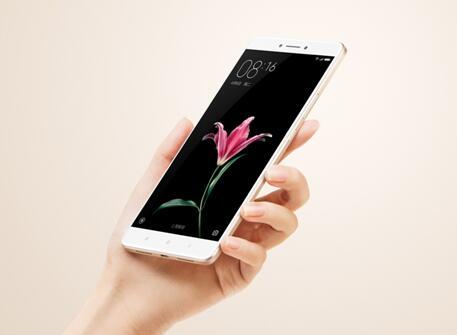 大屏手机新标杆128GB小米Max售价1999元