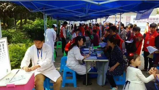 焕晶白内障重庆首发:重回年轻视界,焕发晶彩人生…