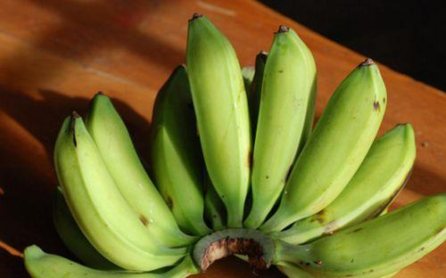 香蕉的颜色决定功效,青皮香蕉能减肥