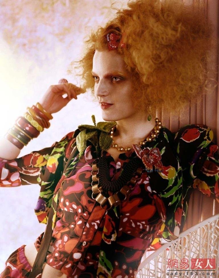 花吃了那女孩 唯美梦幻大片