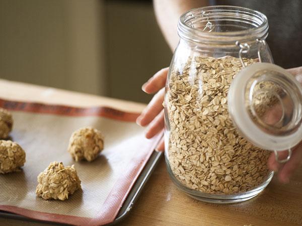 燕麦片的好处 抗癌防便秘 _大渝网_腾讯网