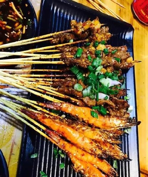 馋人!重庆各区的网红烧烤都在这了