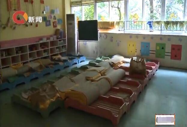 汽车美容店开在幼儿园楼下 60多名幼儿集体停