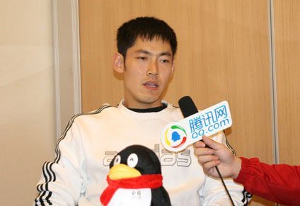 张庆鹏:偶像李晓勇 好后卫需要多年磨练而成