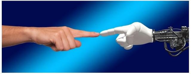 和机器人交互，哪些是本质，哪些不是