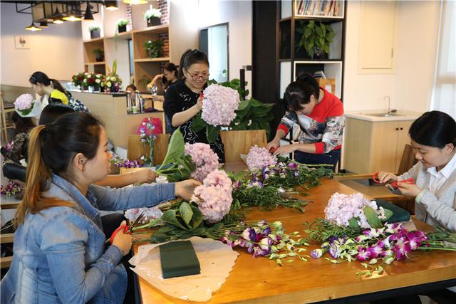 德信娱乐花艺设计基础入门及实操手册doc