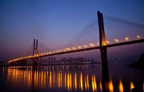 重庆这几座大桥 总有一个让你惊叹!