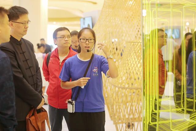 2018重庆匠心手工艺公共艺术展于龙湖重庆时代天街开幕