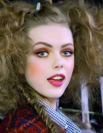 甜美&魅惑 打造最靓圣诞妆_大渝网_腾讯网