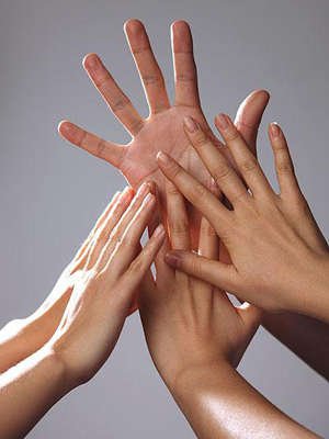 指甲长的快也是病?