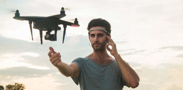 再动手你就OUT了 未来手机你得这么控制