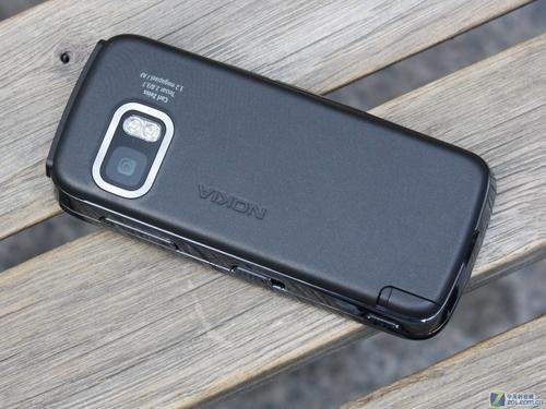 3.2寸触控街机 诺基亚5800XM售1千