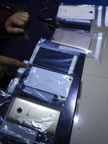 捡个身份证到网吧行窃 男子被刑拘(图)