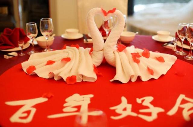 重庆长寿碧桂园凤凰酒店2018年首届婚嫁联盟暨“凤求凰”春季时尚婚礼展