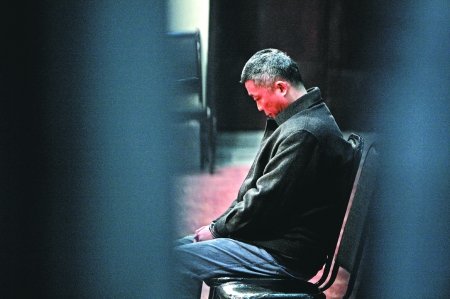 黑老大王天伦百万摆平弟弟命案 二当家受审