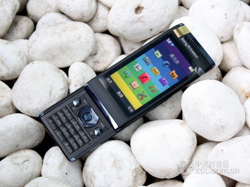 非智能也有高性能 索爱U10i报1920