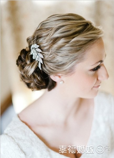 <em>专业发型师</em>提醒 新娘发型三大禁忌_大渝网_<em>腾讯网</em>
