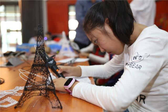 全国首个小学教育创客空间落户珊瑚小学 创客