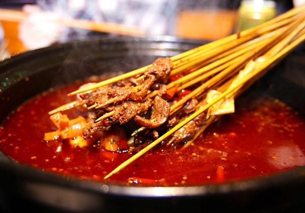 龙串串又开新店了 菜品全场6.8折