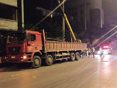 ҹɫ��һ����147�ֵĻ��� �����55�ֵ�˫������ʻȥ