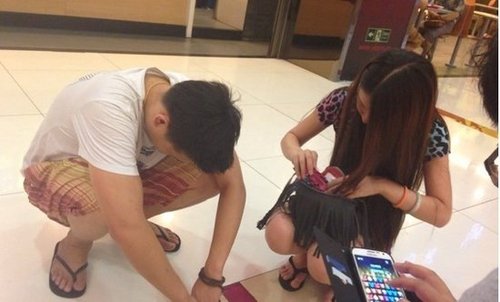 大学生开学喜当爹 室友母亲竟是网游里“老婆”_大渝网_腾讯网