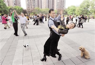 “坝坝舞”若噪声扰民 最高可罚500元