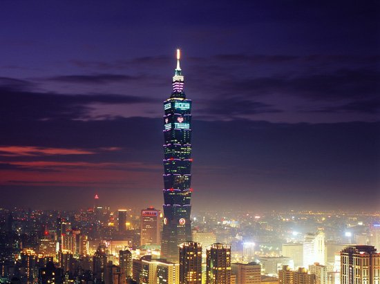 国航推台湾自由行优惠机票 往返仅需2000元