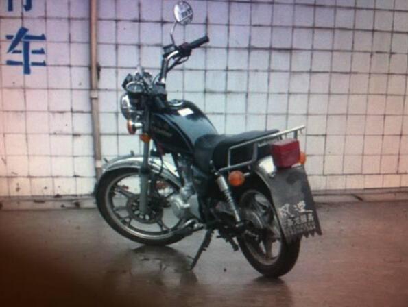 男子酒驾为长辈处理事故 被查多项交通违法行