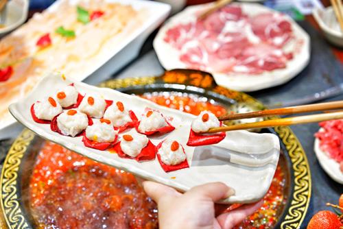 朋友 你吃过荔枝烫火锅吗?