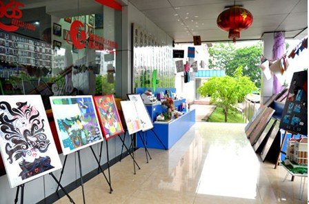 新华电脑技工学校举办学生构成作品展